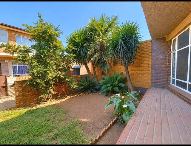 2 BEDROOM APARTMENT FOR SALE IN DALVIEW